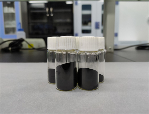 پلاتین سیاه، پودری با درجه نانو از پلاتین خالص، حجم کم و سطح بزرگ