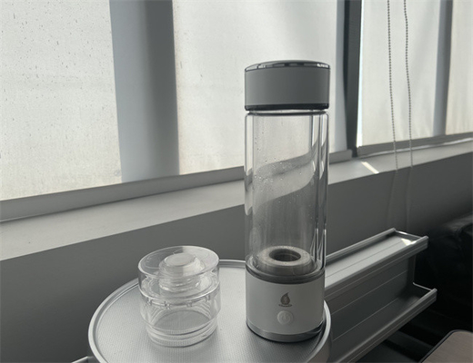 لیوان آب غنی از هیدروژن بی رنگ برای سلامت آنتی اکسیدان 0.22 متر ارتفاع